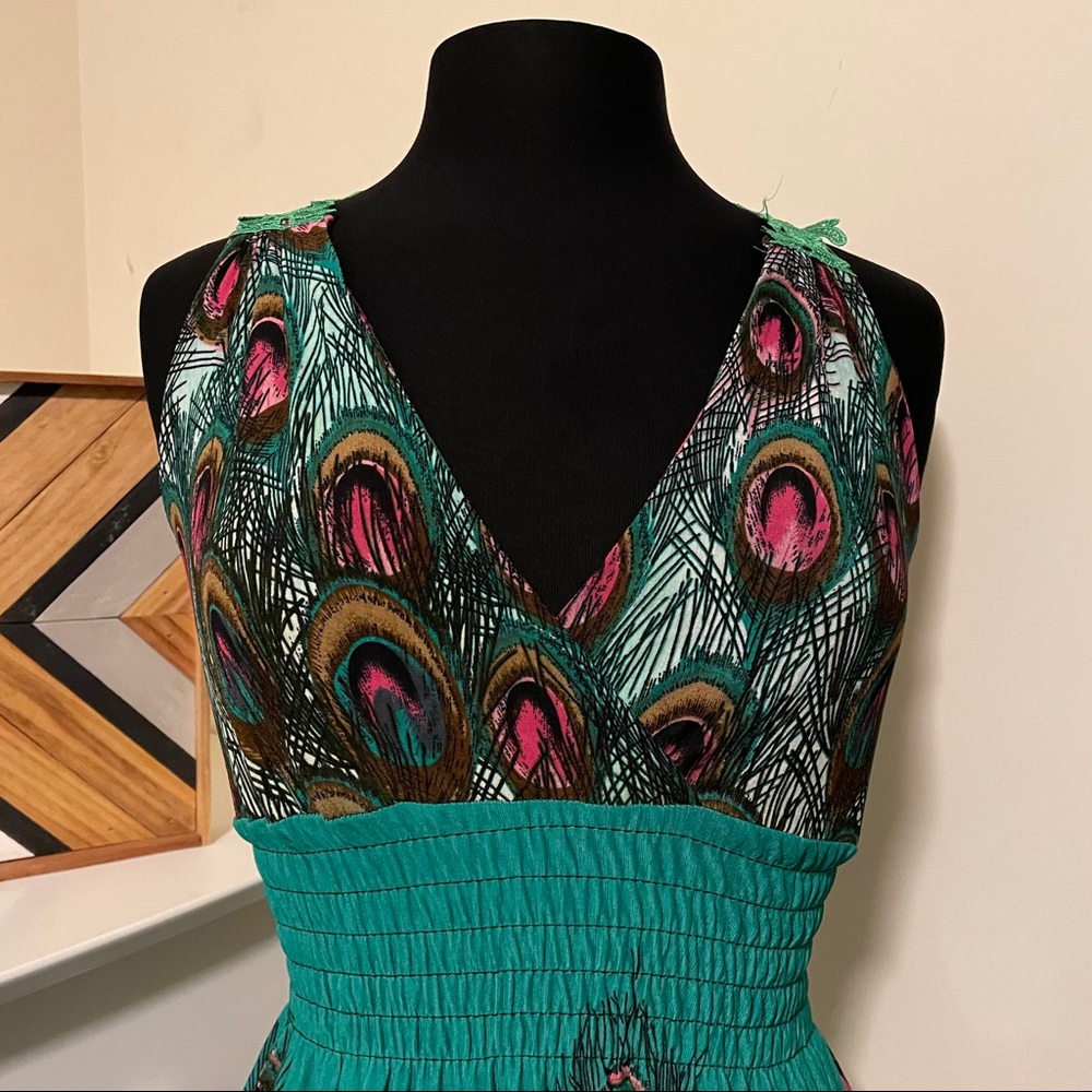 NWT Green Peacock Print Dress - Picture 2 of 4